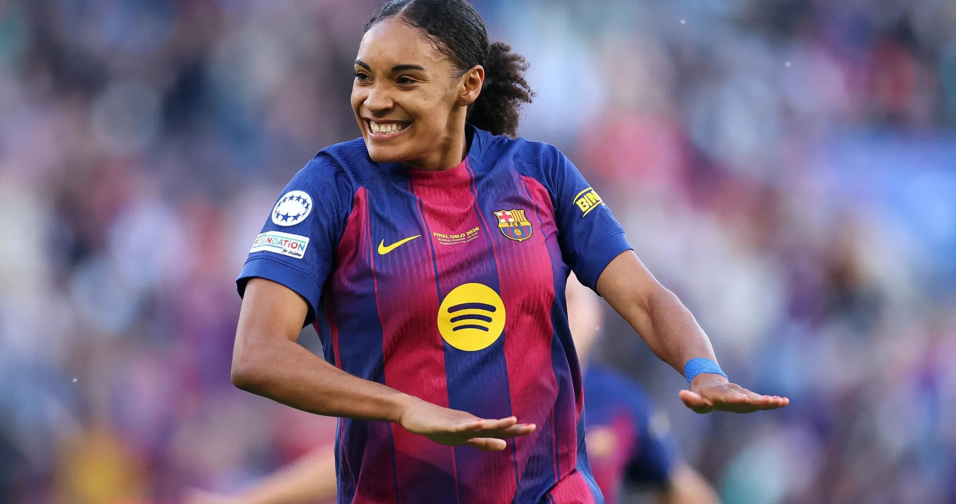 Player celebrating a goal in Barcelona jersey