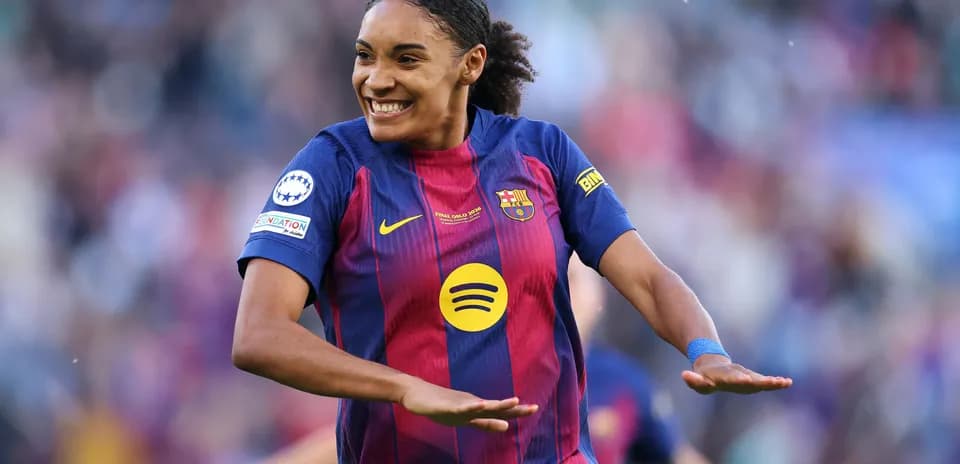 Player celebrating a goal in Barcelona jersey