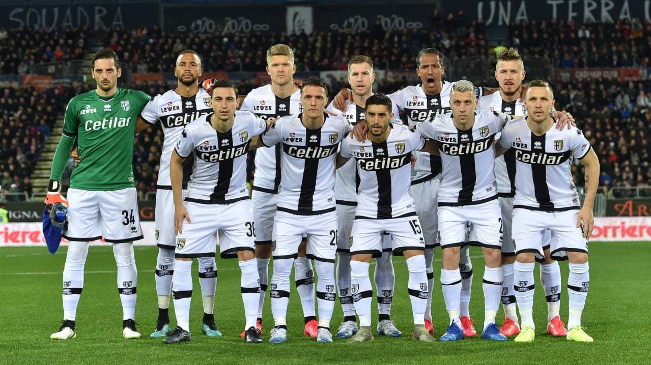 Parma team lineup before Serie A match
