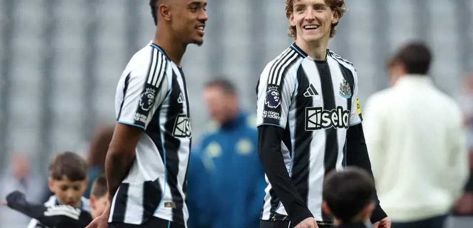 Newcastle players interacting during training session