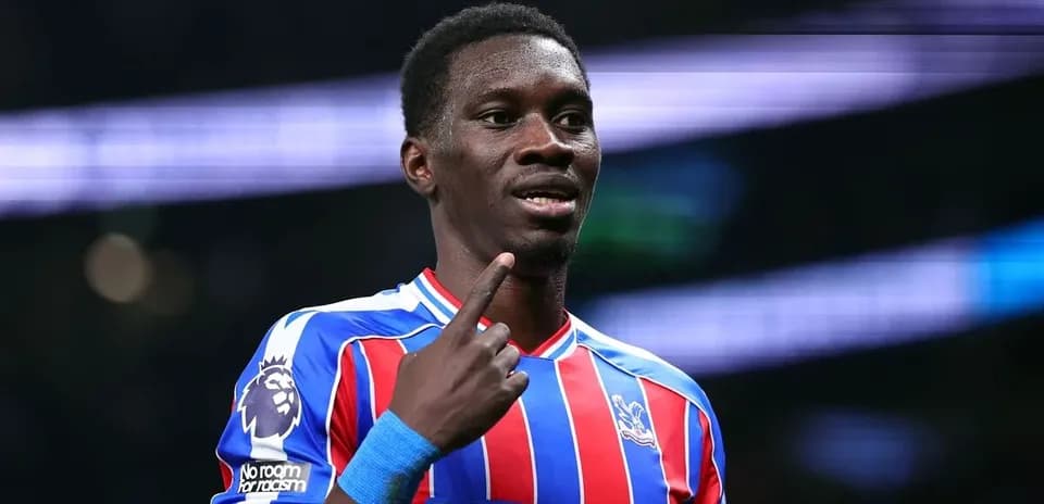 Player celebrating a goal for Crystal Palace