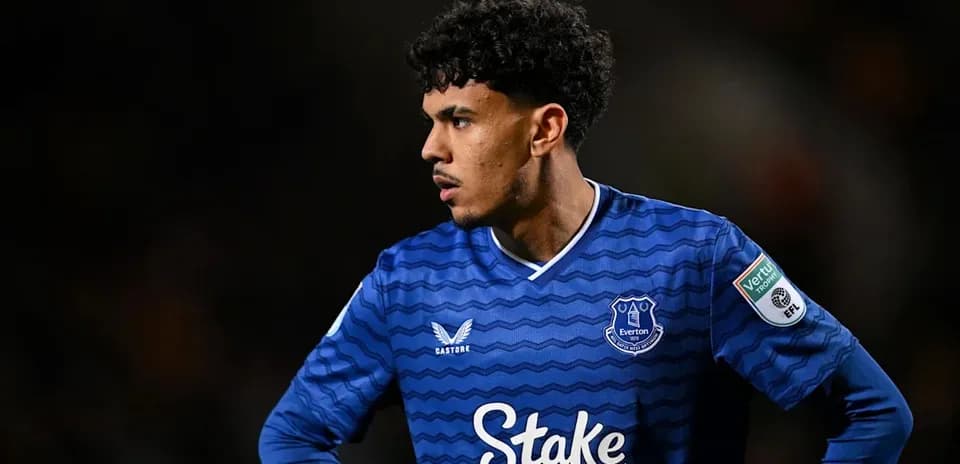 Player in blue Everton jersey during match