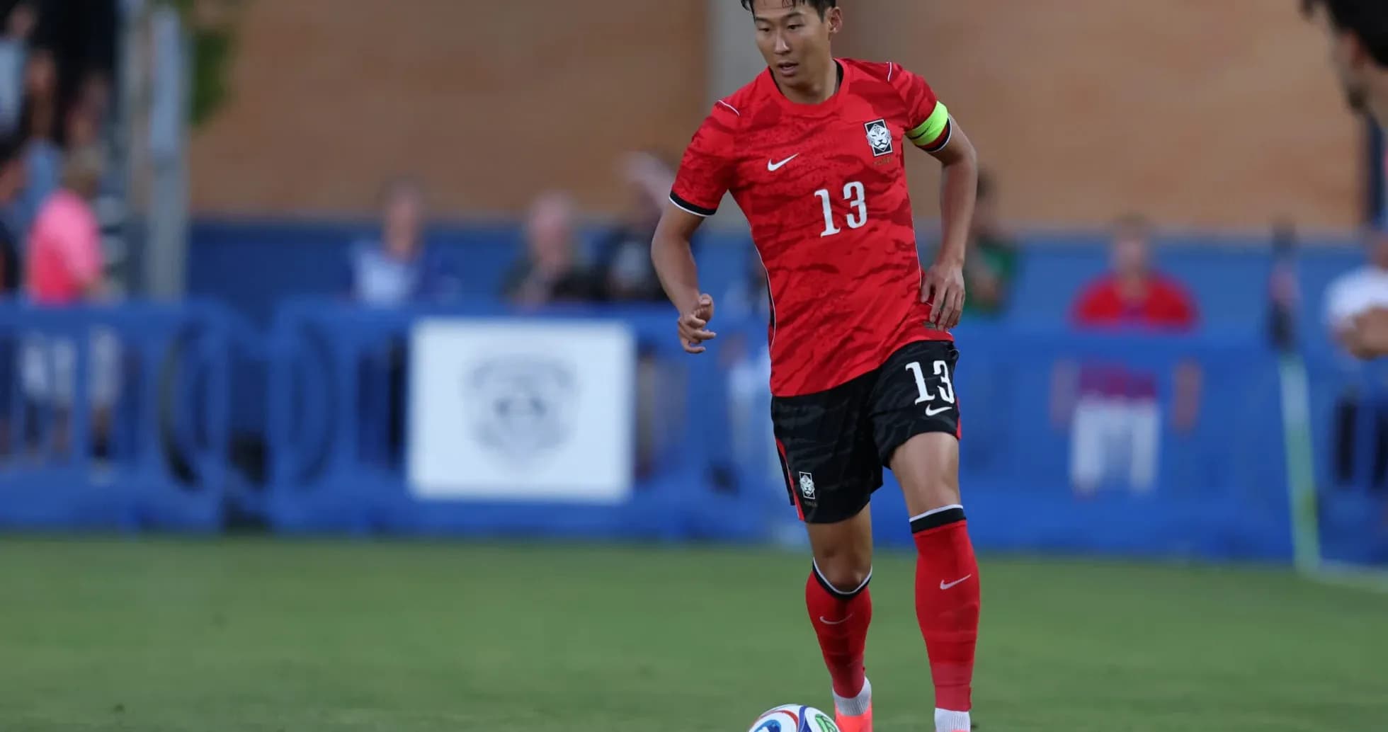 South Korea player dribbling during match