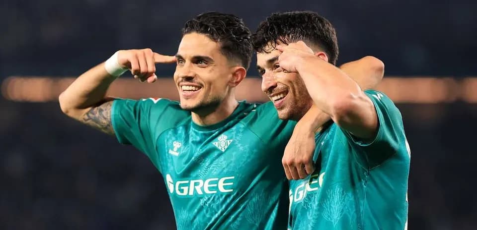 Real Betis players celebrating after scoring