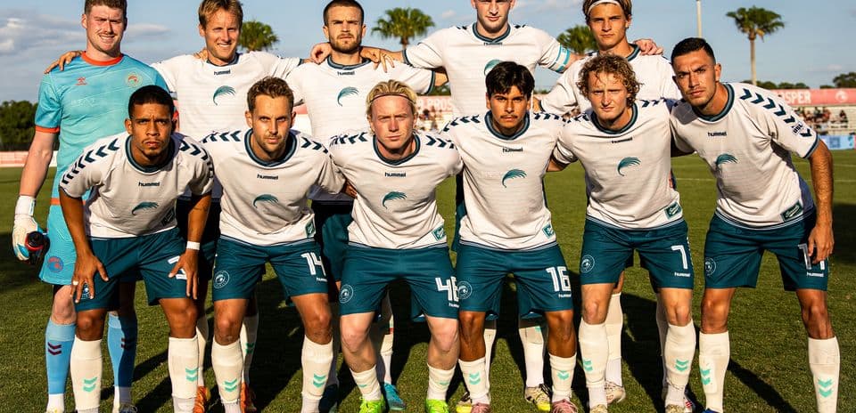 Naples team lineup before USL match