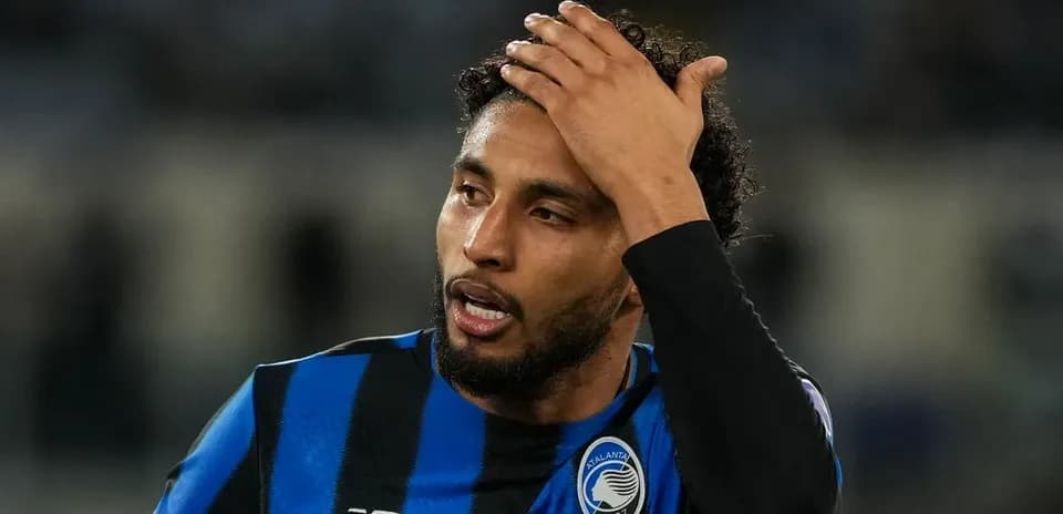 Player in Atalanta jersey during a match