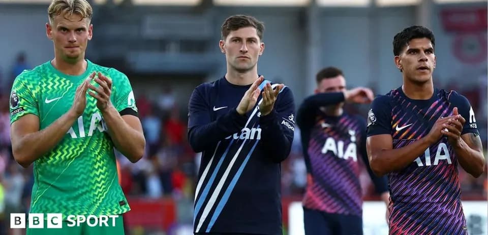 Players applauding fans after a match