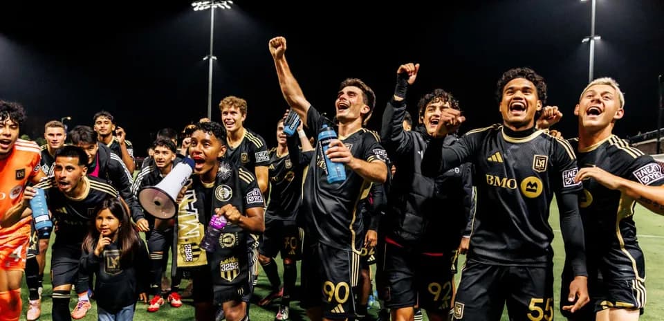Los Angeles FC II players celebrating victory