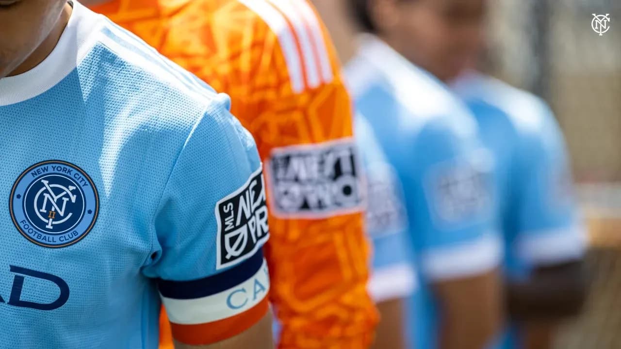 New York City II players in match uniforms