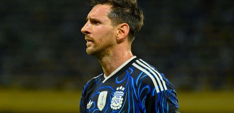 Player wearing Argentina jersey during match