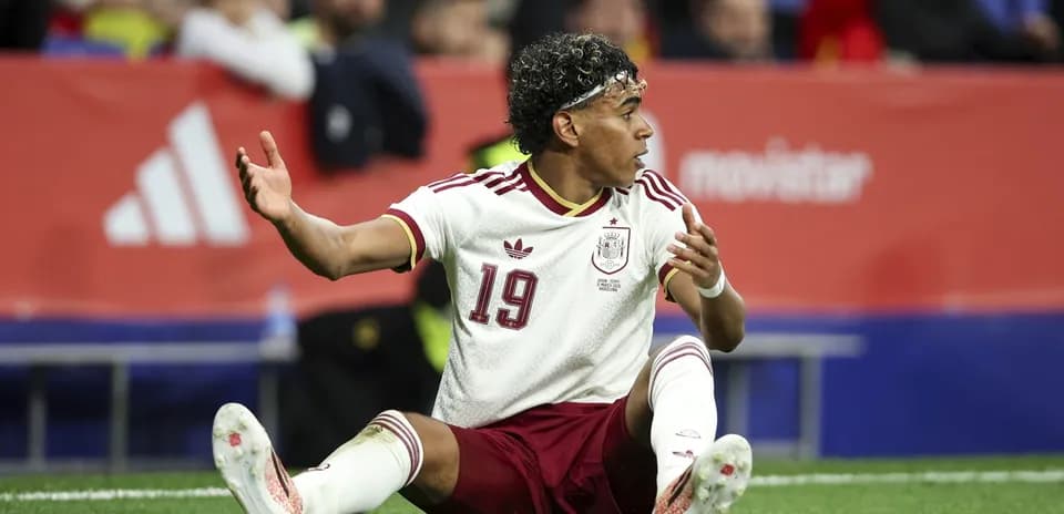 Player reacting during Spain vs Cape Verde match