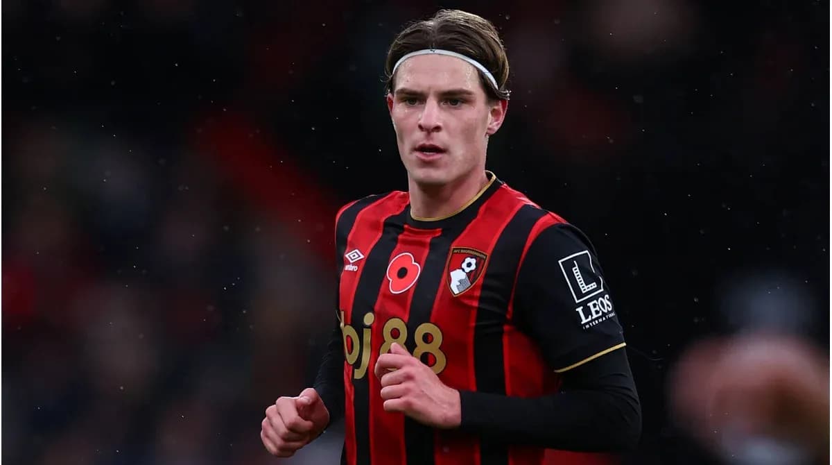 Player in AFC Bournemouth kit during match