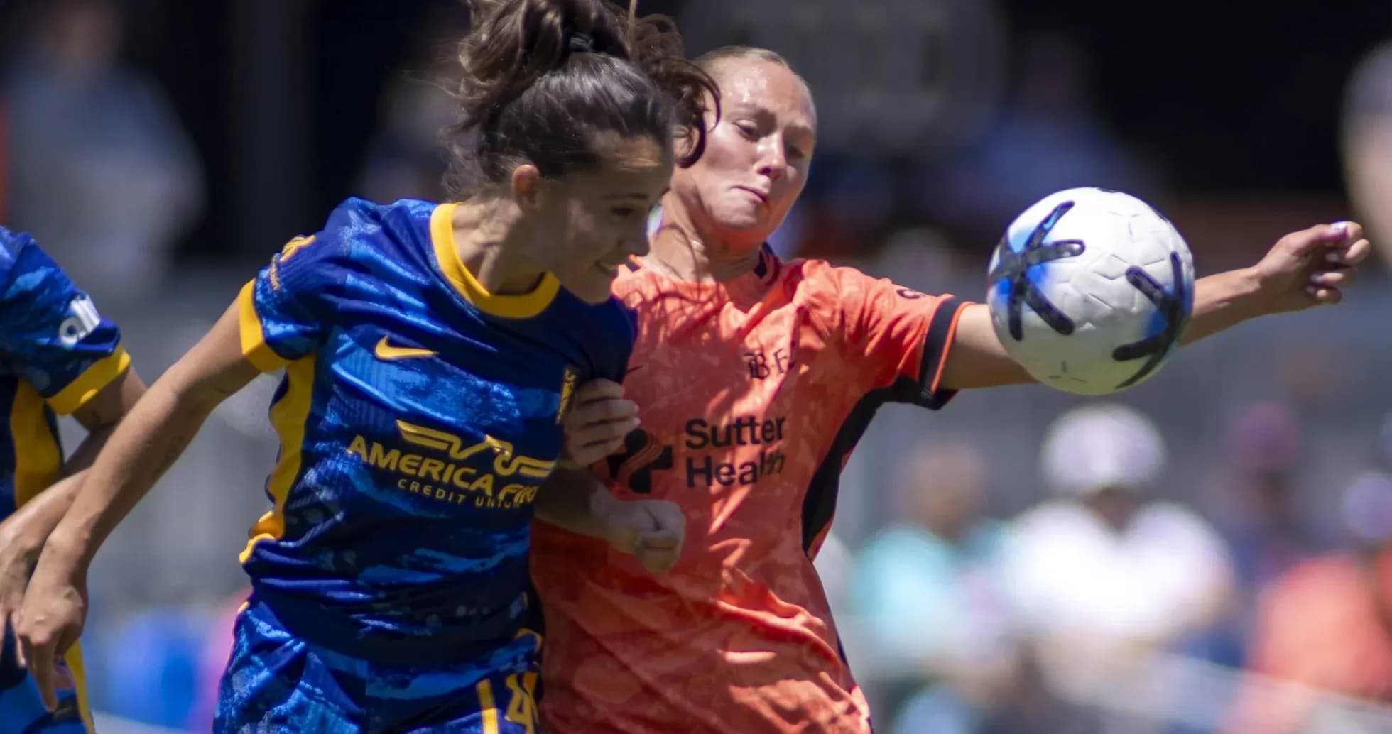 Bay FC player challenges Utah Royals goalkeeper