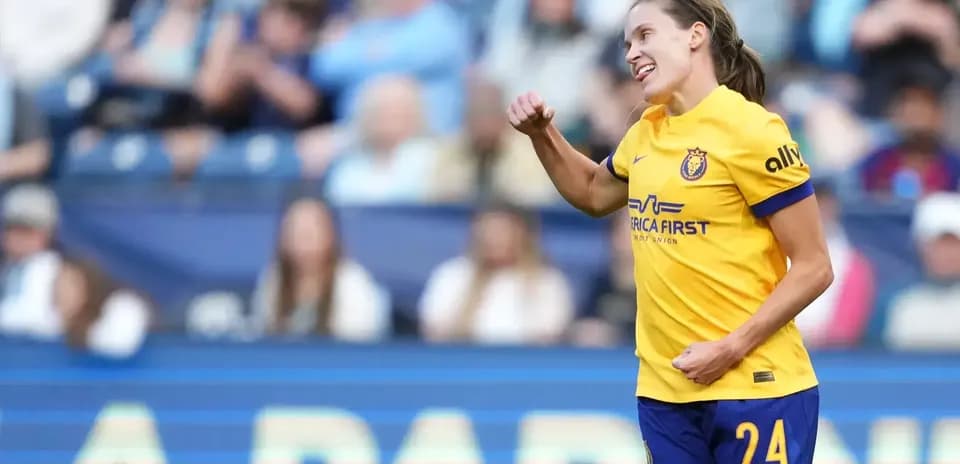 Player celebrating during Racing Louisville match