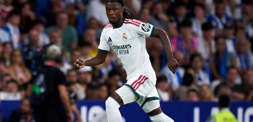 Player running during a Real Madrid match