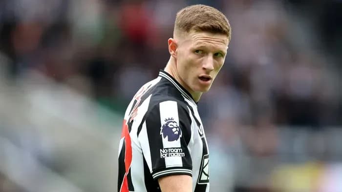 Newcastle player looking back on the pitch