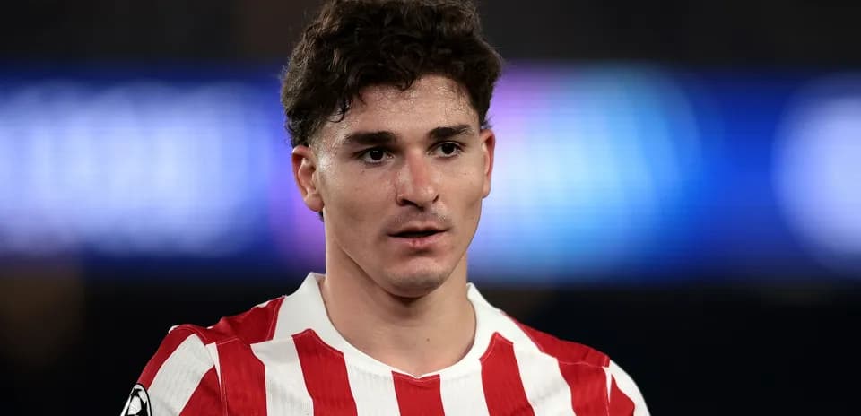 Atletico Madrid player during match close-up