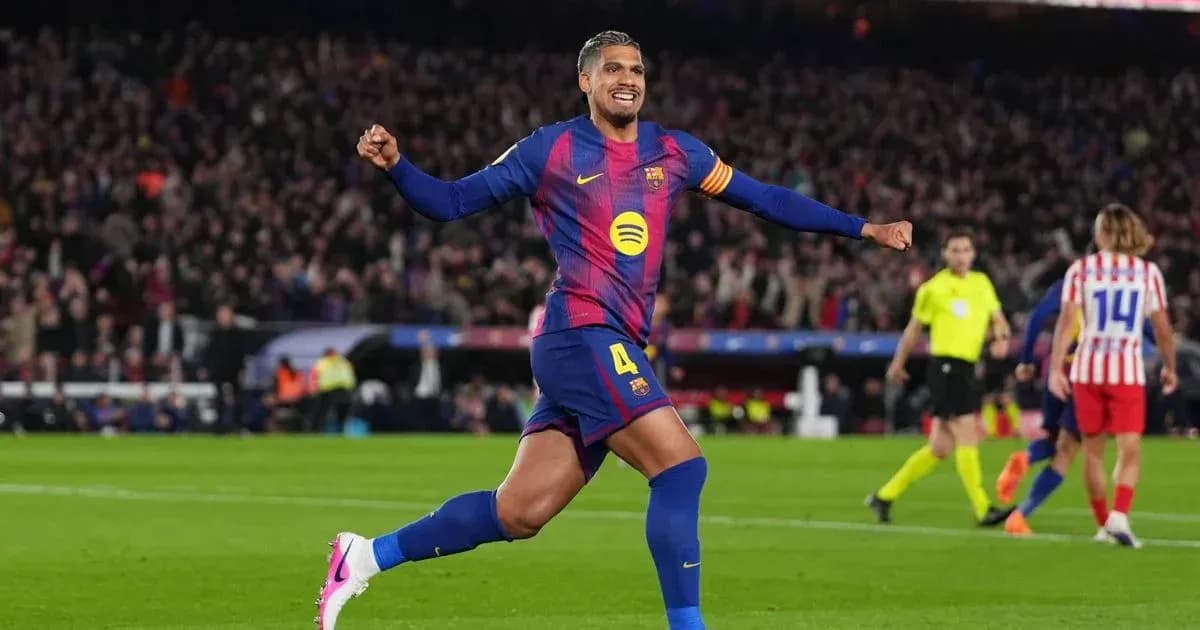 Player celebrating a goal during Barcelona match