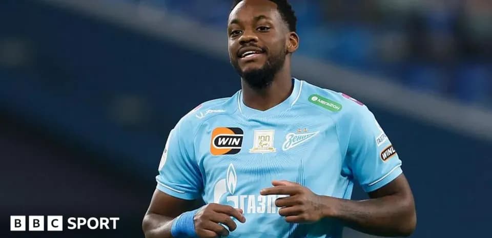 Player smiling in Zenit St. Petersburg jersey