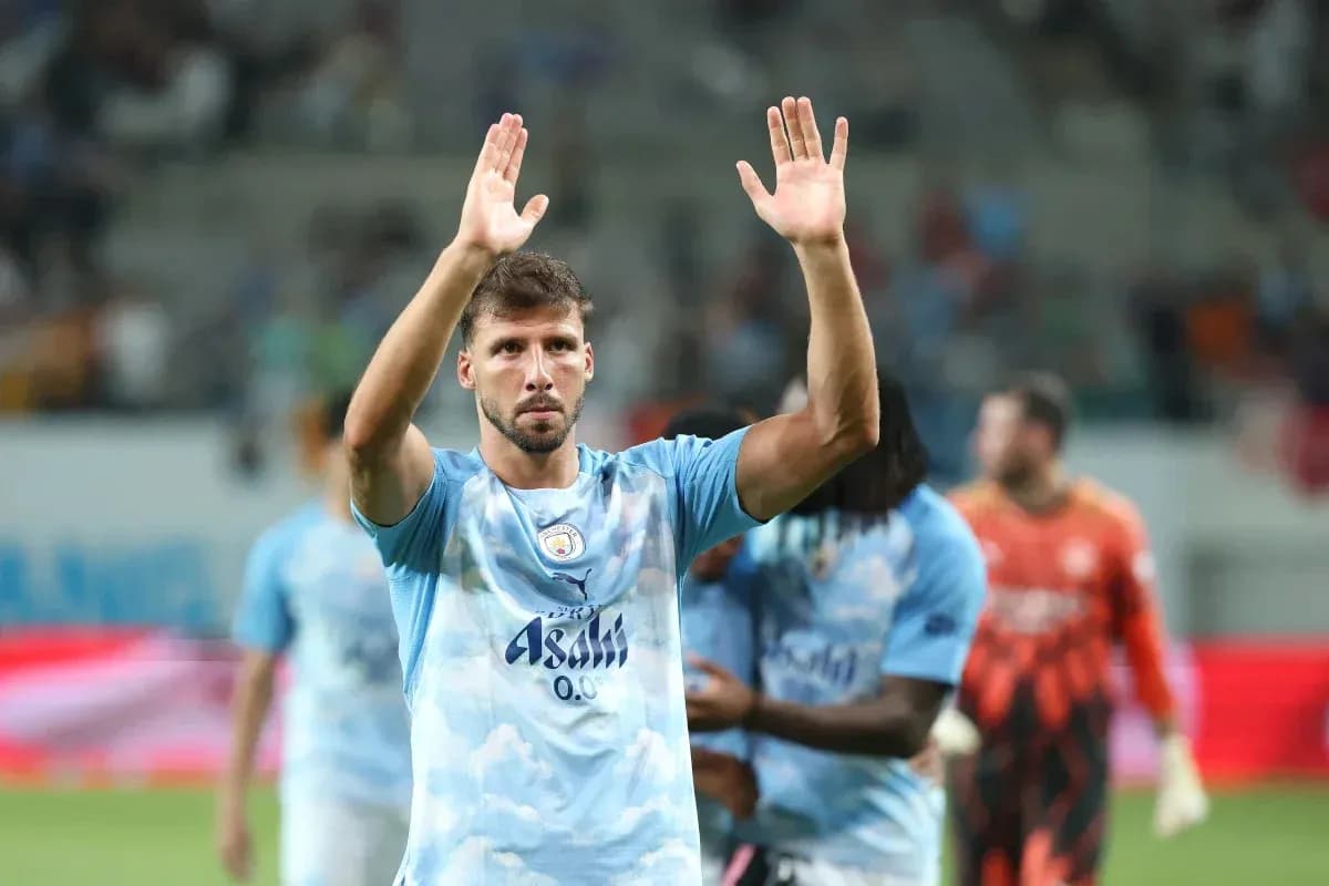Player acknowledging fans after the match