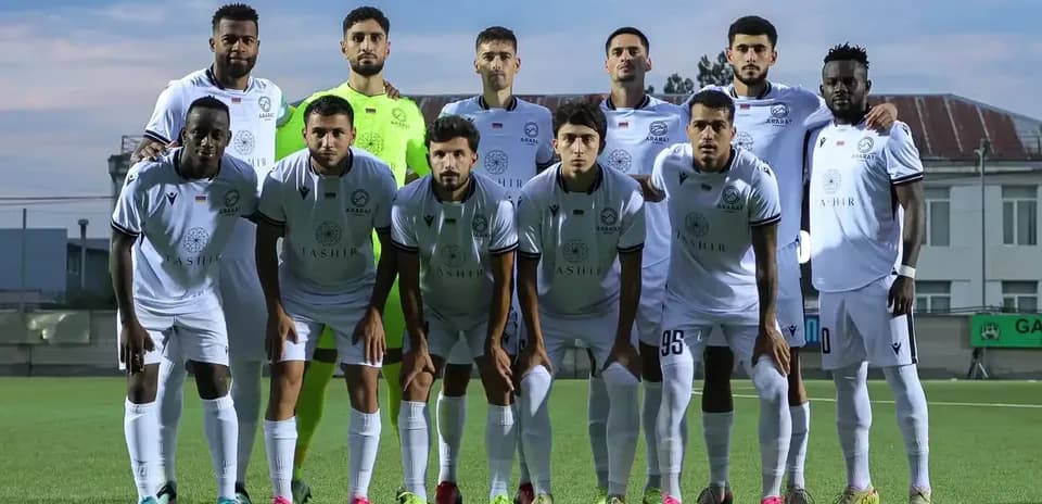 Ararat-Armenia team posing for match photo
