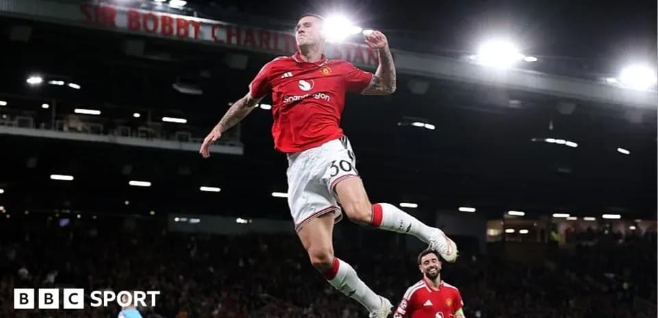 Manchester United player celebrating a goal in match