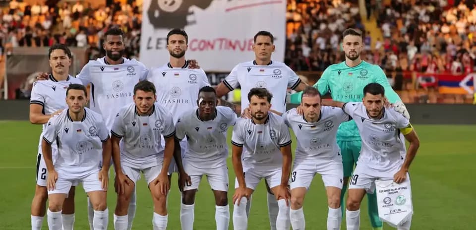 Ararat-Armenia team lineup before UEFA match