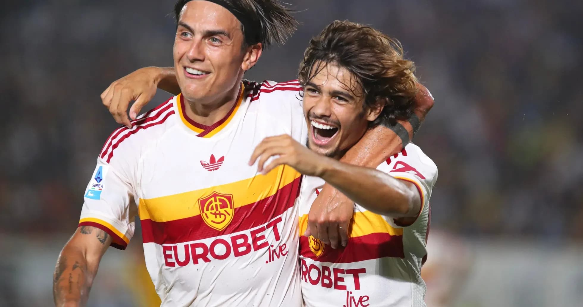 Players celebrating goal for AS Roma