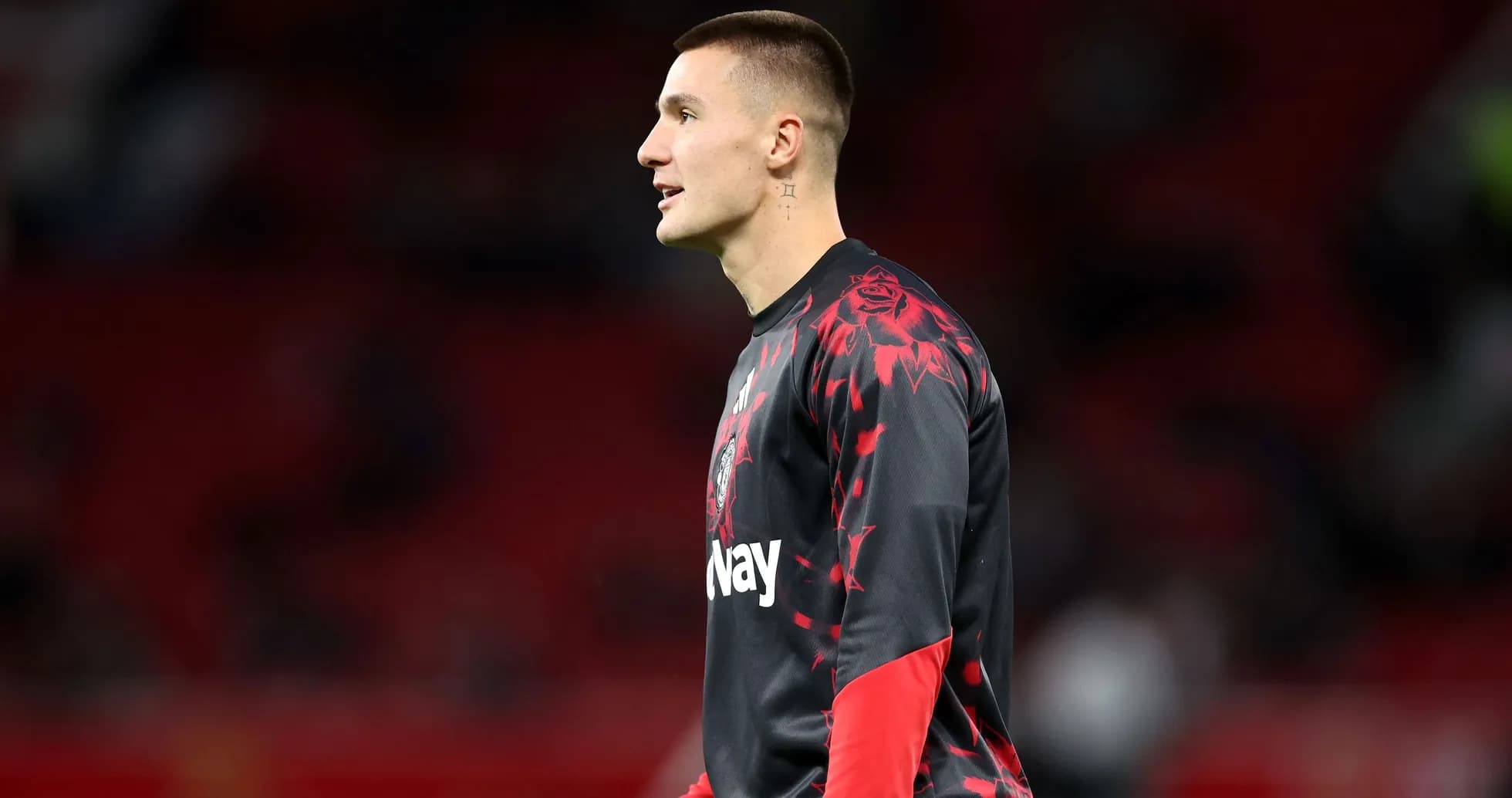 Goalkeeper warming up before the match