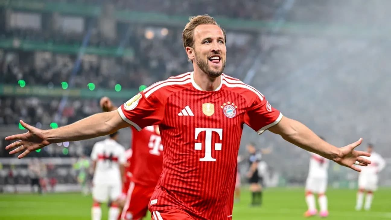 Player celebrating a goal for Bayern Munich