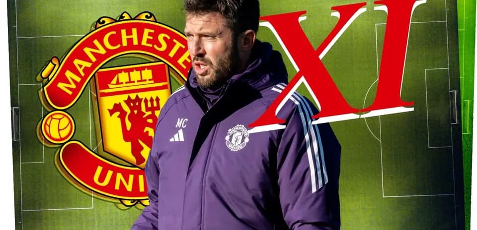 Manchester United coach discussing team lineup strategy