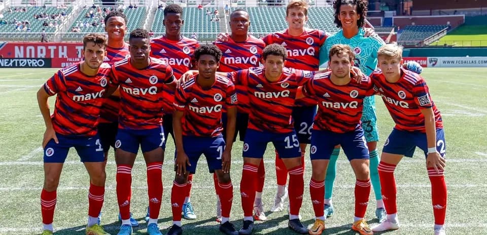 North Texas team lineup before the match