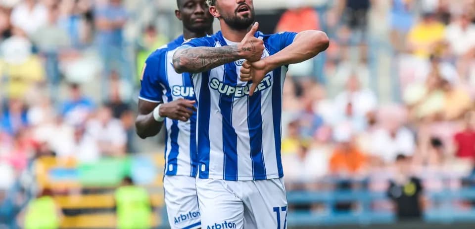 Lech Poznan player celebrating a goal