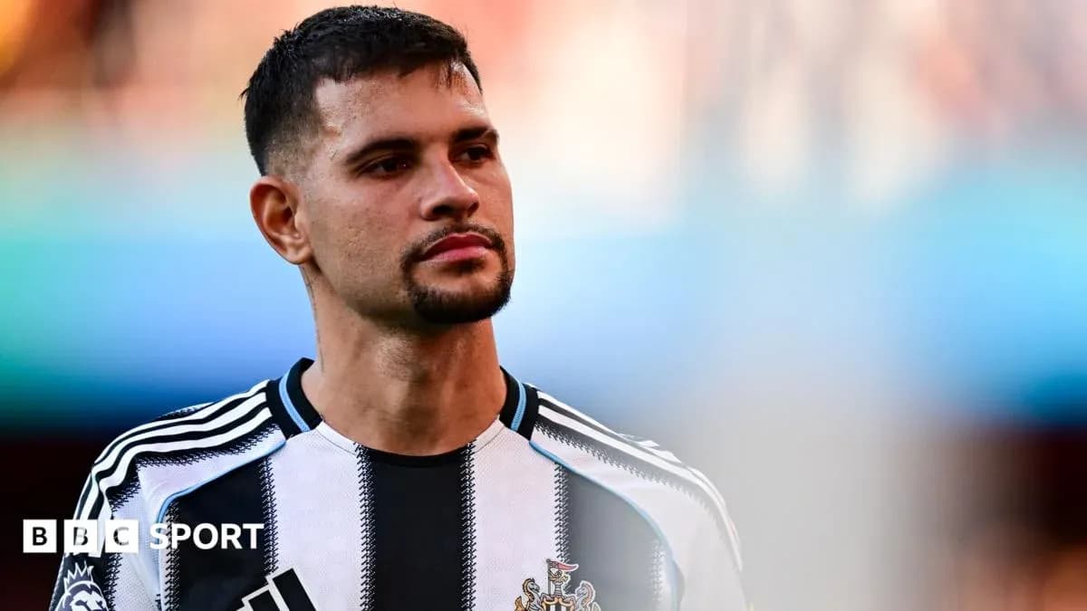Player in Newcastle United jersey during match