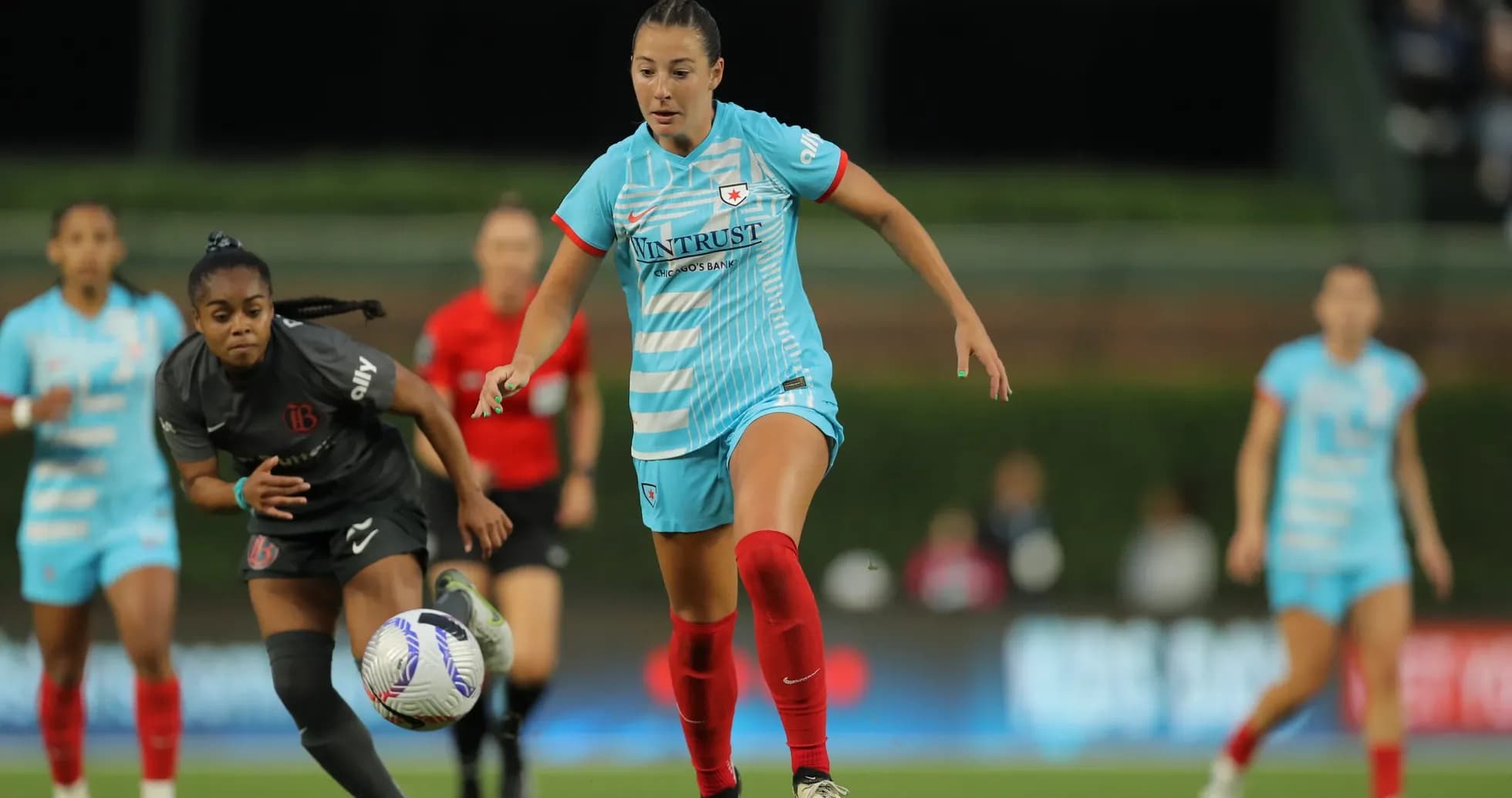 Chicago Red Stars player pursuing the ball