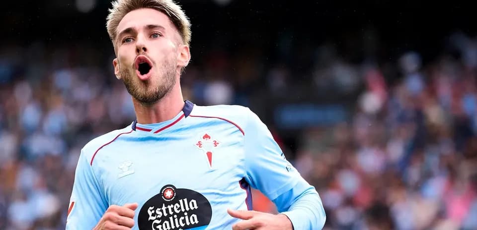Celta Vigo player celebrating a goal