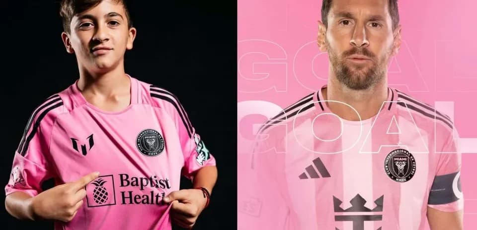 Young player and Lionel Messi in pink jerseys