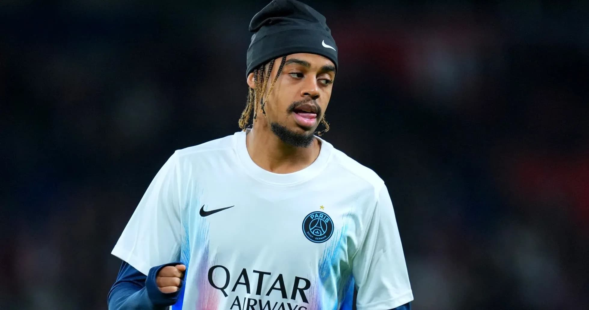 Player warming up in Paris Saint-Germain training kit