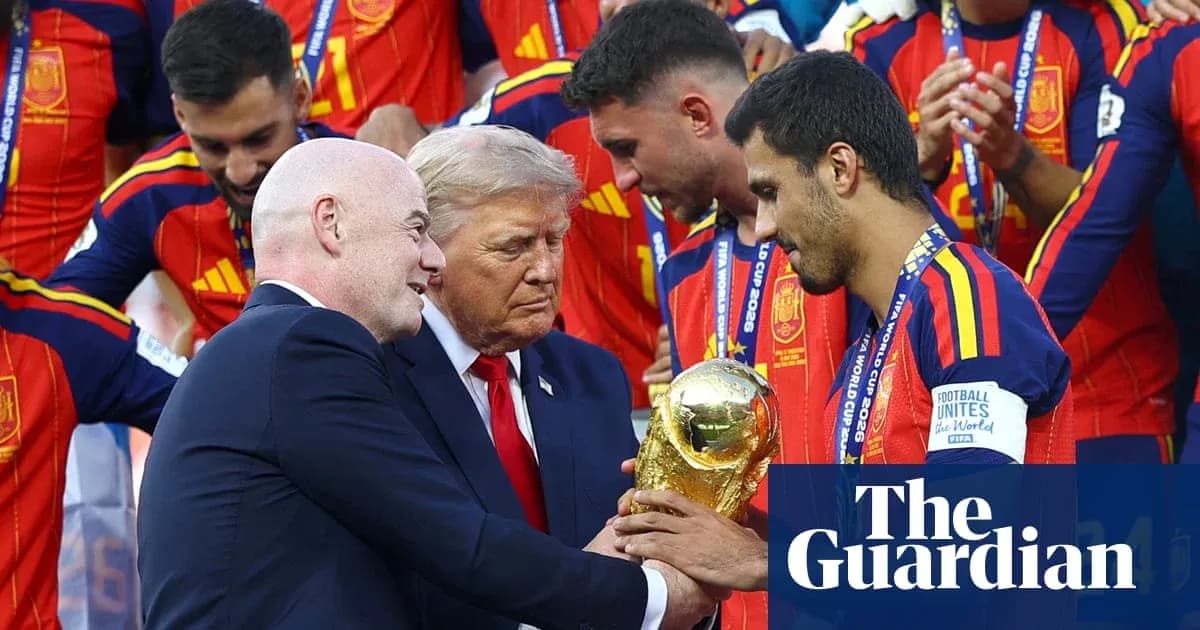 Officials presenting FIFA World Cup trophy to team