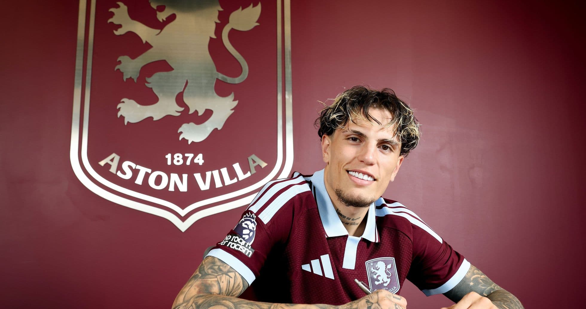 Alejandro Garnacho Joins Aston Villa on Loan with Option to Buy