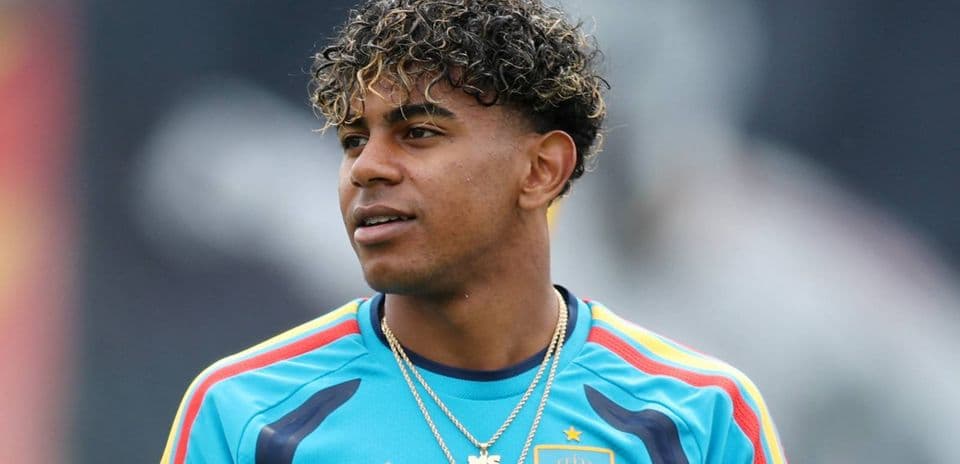 Tottenham Near Agreement to Sign Savinho, Eyeing Attack Revamp