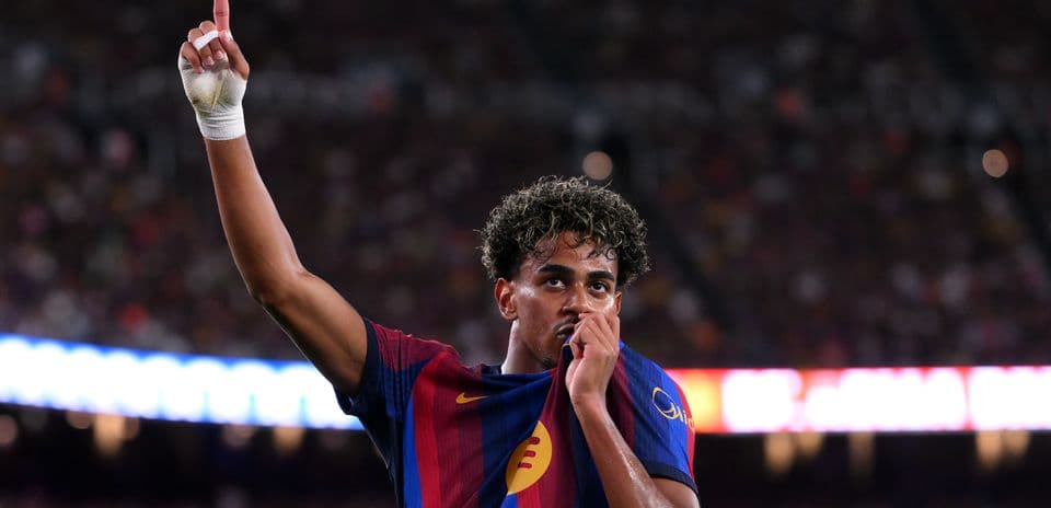 Lamine Yamal Urges Barcelona to Pursue Champions League Glory with Confidence