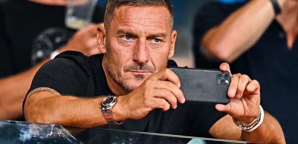 Francesco Totti Confirms Offers from Top European Leagues at Age 48
