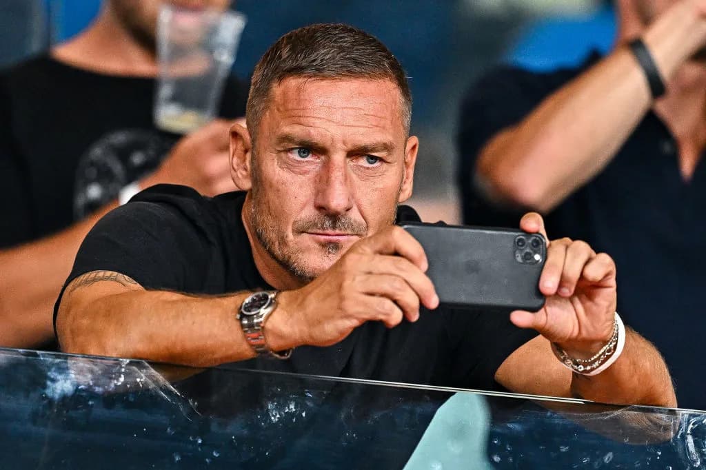 Francesco Totti Confirms Offers from Top European Leagues at Age 48