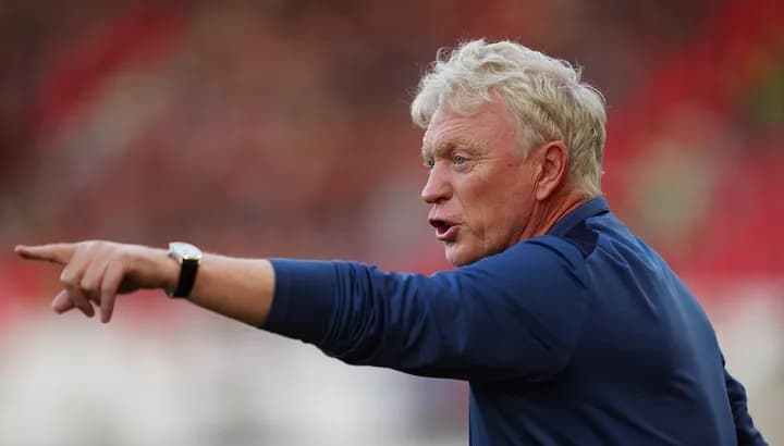 Everton Targets Manchester United's Ethan Wheatley as PSG Nears Ajax's Mika Godts