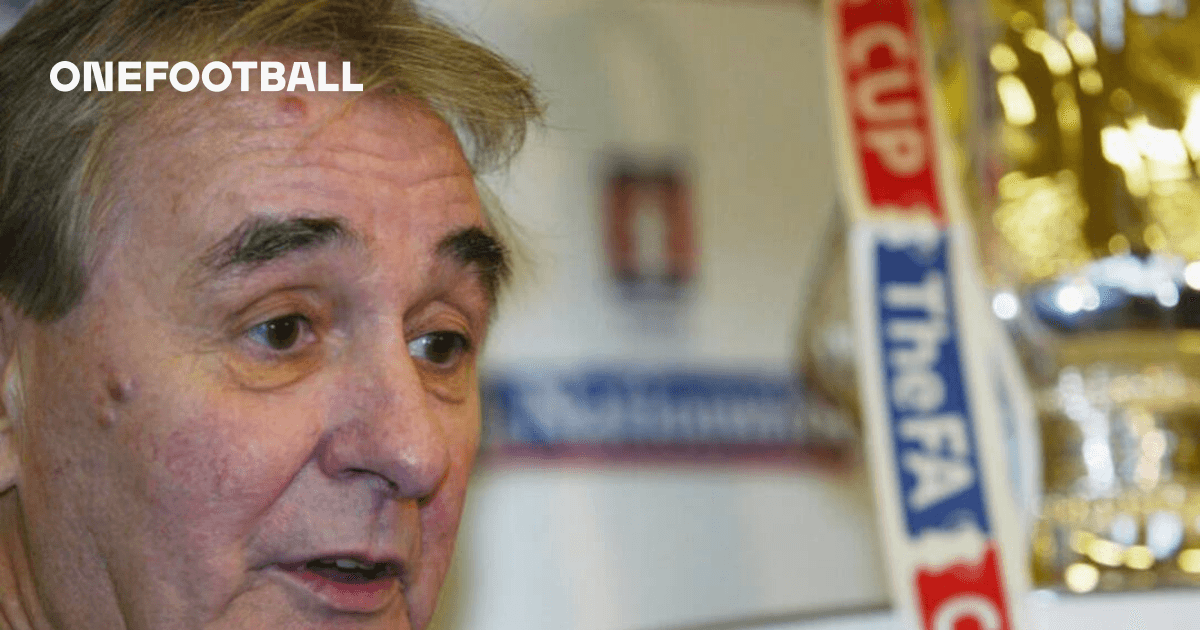 Top Managerial Rivalries in Football History: Clough vs Revie, Ferguson vs Wenger and More