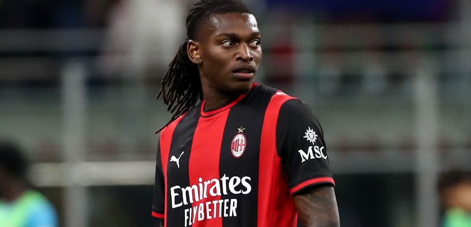 Rafael Leao Linked with €60m Move to Fenerbahce Offering High Salary