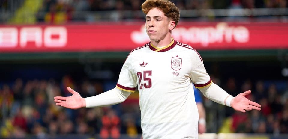 Liverpool Secure £34m Signing of Victor Munoz, Outpacing Newcastle for Spain Star