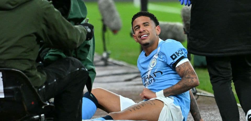 Manchester City Eye Chelsea’s Pedro Neto to Replace Tottenham-Bound Savinho