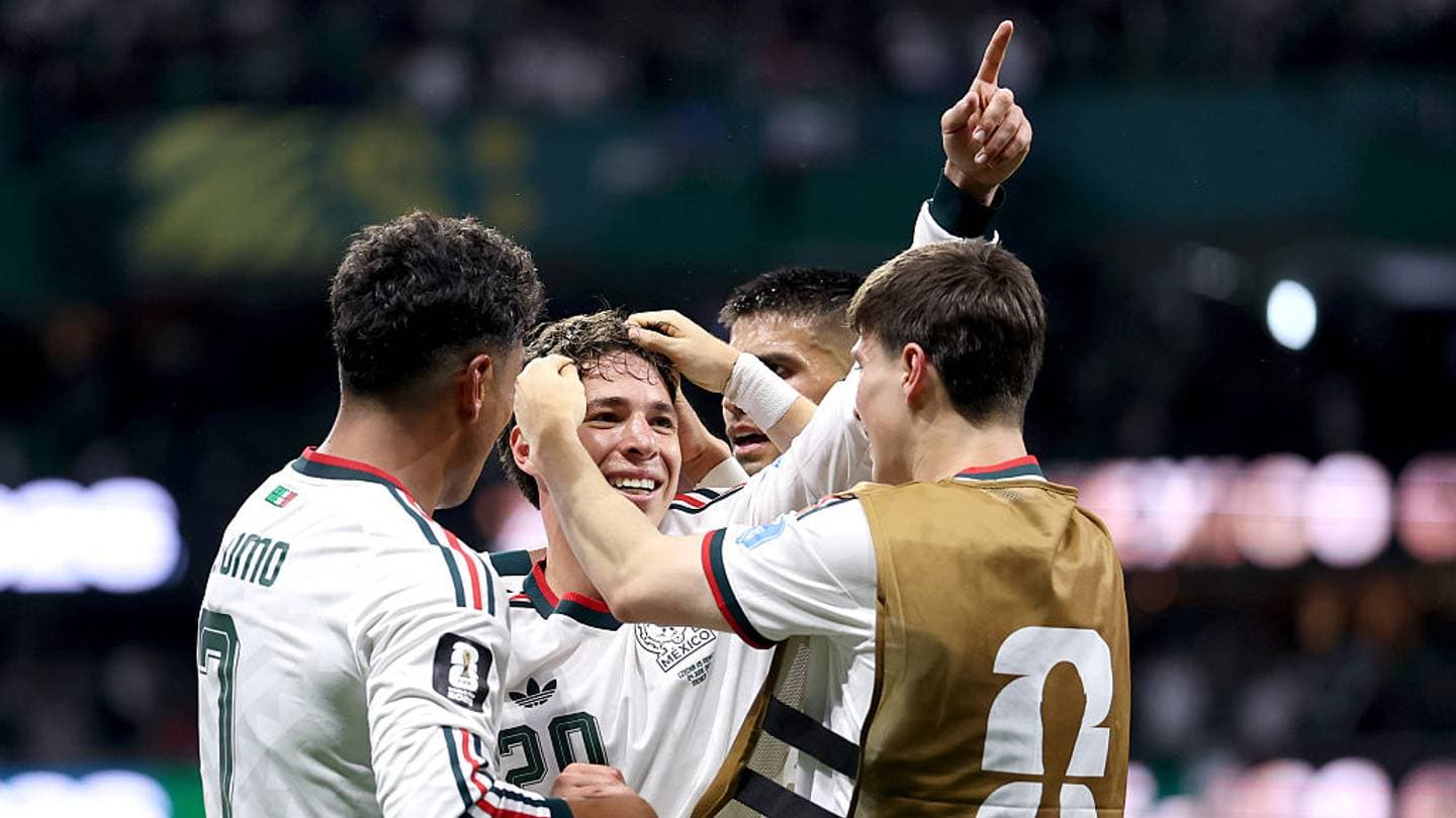 Mexico Shines with Perfect Group Stage Win Over Czechia